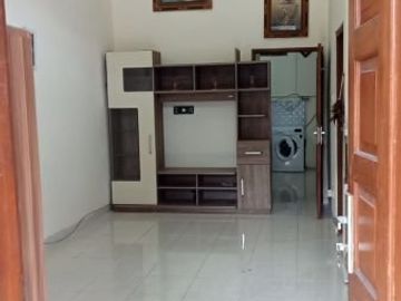 RUMAH SIAP HUNI DALAM PERUMAHAN ELIT DI BANTUL