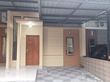 RUMAH SIAP HUNI DALAM PERUMAHAN ELIT DI BANTUL