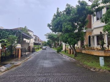 Rumah Mewah Eropa Kawasan Perum Super Elite Cassagrande Ringroad Utara