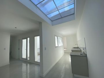 Casa en venta de 3 dormitorios c/ cochera en Barrio San Jose