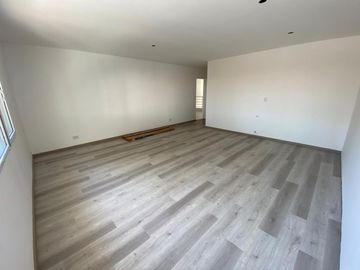 Casa en venta de 3 dormitorios c/ cochera en Barrio San Jose