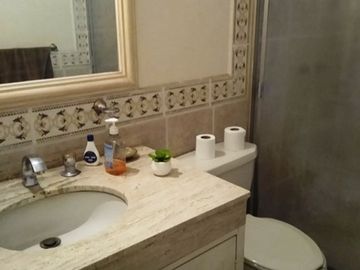 Casa en venta en Las Quintas, Cuernavaca, Morelos.  Casas y bienes raíces en venta en Cuernavaca, Morelos.