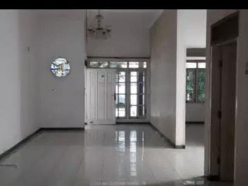 Rumah Disewakan Kupang Baru Surabaya KT