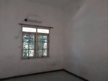 Rumah Disewakan Kupang Baru Surabaya KT
