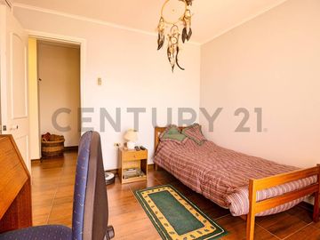 Se vende casa en condominio cerrado en Peñuelas