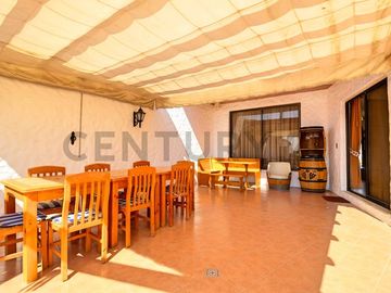 Se vende casa en condominio cerrado en Peñuelas