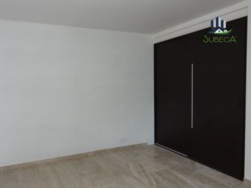 Casas en Xalapa, PREVENTA, Zona Arco Sur, Rébsamen, Recámara en PB
