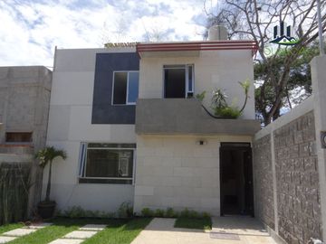 Casas en Xalapa, PREVENTA, Zona Arco Sur, Rébsamen, Recámara en PB