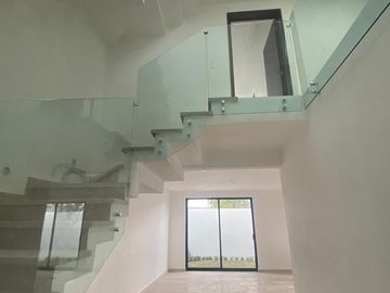ESTRENA CASA EN