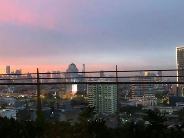 Apartement Lavenue Mewah dan Straegis fullfurnished
