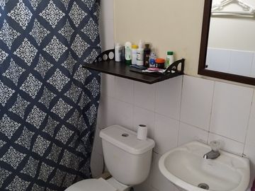 Se Vende Casa Cerca del Mar en Montañita