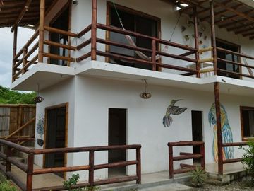 Se Vende Casa Cerca del Mar en Montañita