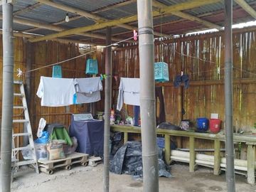 Se Vende Casa Cerca del Mar en Montañita