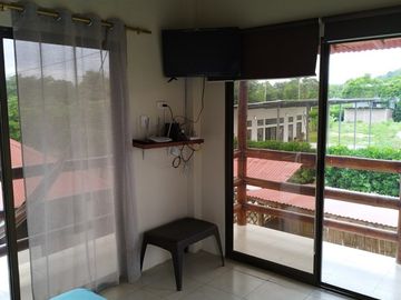 Se Vende Casa Cerca del Mar en Montañita