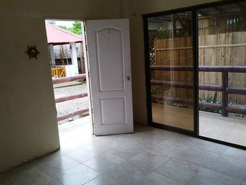 Se Vende Casa Cerca del Mar en Montañita