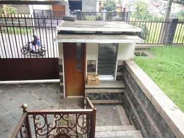 Rumah Pondok Hijau dekat Geger Kalong