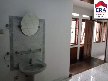 Rumah Pondok Hijau dekat Geger Kalong