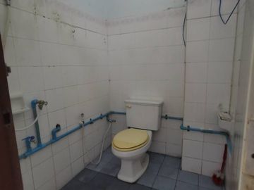 4 Bedroom Townhouse for sale in Bang Waek, Bangkok