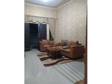 Dijual cepat rumah full furnished di Ciracas Jakarta Timur