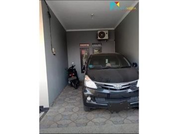 Dijual cepat rumah full furnished di Ciracas Jakarta Timur