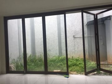 Rumah Cantik Di Discovery Sektor 9 - GB 1332