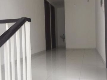 Rumah Cantik Di Discovery Sektor 9 - GB 1332