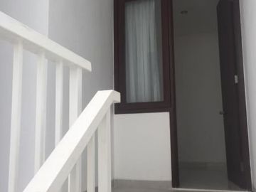 Rumah Cantik Di Discovery Sektor 9 - GB 1332