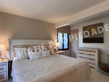 Casa en venta de 4 dorm. en Las Condes