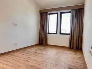 CASA EN VENTA EN CLUB DE GOLF LA LOMA
