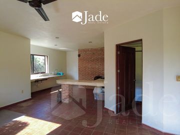 EN VENTA, Casa y Departamento en Lomas del Castillo