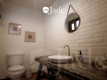 EN VENTA, Casa y Departamento en Lomas del Castillo