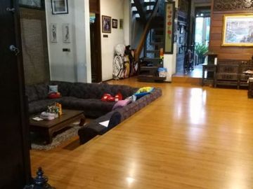 Di jual rumah LUX jalan kupang Indah