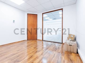 VENTA DE OFICINA, 5 PRIVADOS, CUIDAD EMPRESARIAL.