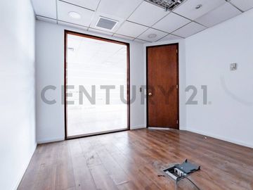 VENTA DE OFICINA, 5 PRIVADOS, CUIDAD EMPRESARIAL.