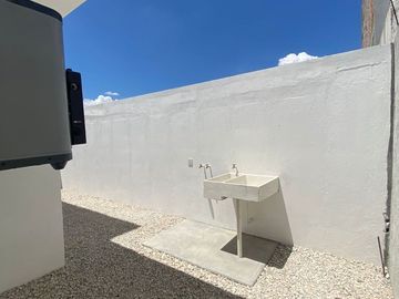 CASAS PRIMAVERA EN FRACC. YAAXCHE