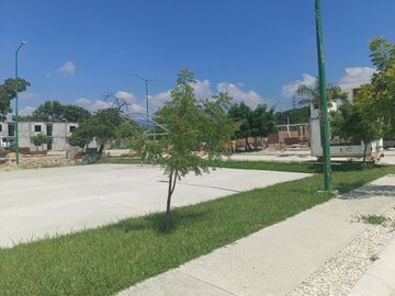 CASAS PRIMAVERA EN FRACC. YAAXCHE