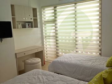 Fully Furnished 2 Bedroom Condo in Cebu Business Park