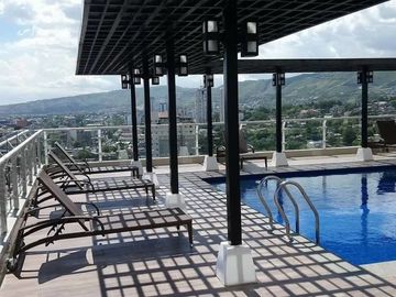 Fully Furnished 2 Bedroom Condo in Cebu Business Park