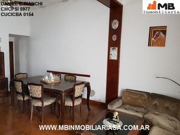 VENTA CASA EN MORENO 4 AMBIENTES CON COCHERA. DARDO ROCHA 2300 MORENO.