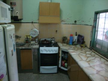 Vende:Casa