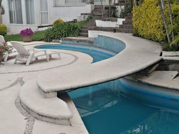 SE VENDE CASA EN CONDOMINIO EN Lomas Tetela, Cuernavaca, Morelos, México
