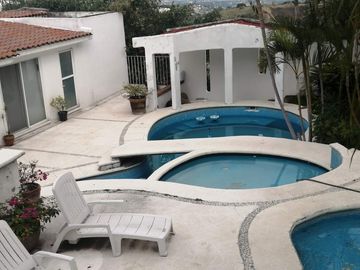 SE VENDE CASA EN CONDOMINIO EN Lomas Tetela, Cuernavaca, Morelos, México