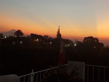 SE VENDE CASA EN CONDOMINIO EN Lomas Tetela, Cuernavaca, Morelos, México