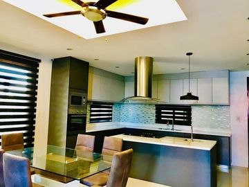 Modern House with 4 Bedroom for RENT in Cuayan Angeles City Near CLARK