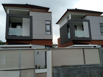 SISA 1 UNIT, RUMAH CLUSTER AREA ARCAMANIK BANDUNG