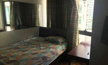 Studio for rent with parking in Joya lofts and Tower condominium Rockwell Makati