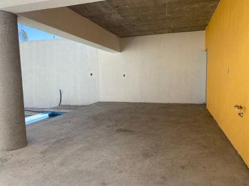 Casa moderna a media cuadra de Avenida San Diego
