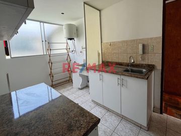 Departamento En Venta 5To Piso. Vista Parque Int.