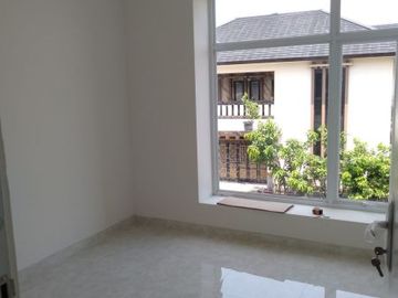 Rmh cluster siap huni 2lantai cilodong,Depok