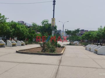 🏡 ¡OPORTUNIDAD ÚNICA PARA VIVIR EN SAN JUAN DE LURIGANCHO! 🌟

Si buscas una casa con espacios amplios y un gran potencial para remodelar a tu gusto,